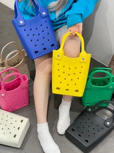 Waterproof EVA tote bags in multiple colors with breathable holes for summer beach vacations