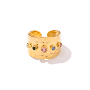 18K gold plated stainless steel wide ring with hammered texture and five colored zircons