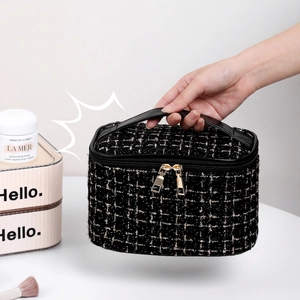 Large Capacity Tweed Makeup Bag Portable Travel Cosmetic Case Metal Zippers Handle For Women Elegant Toiletry Organizer