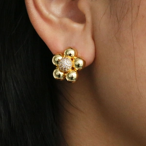 Creativi Orecchini a Lobo in Ottone Placcato Oro 18K a Forma di Fiore Con Strass per Donna Gioielli Minimalisti Stile Individuale
