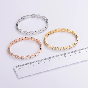 Hohlquadratische Armbänder aus Edelstahl in den Farben Silber Gold und Roségold