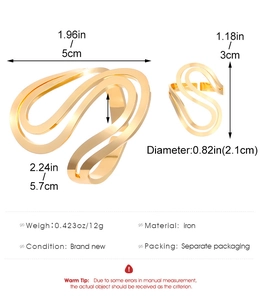 Detailed size specifications for adjustable gold geometric cuff ring with leopard motif