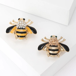 Chic enamel bee brooches with sparkling rhinestones in gold finish for fashion accessories