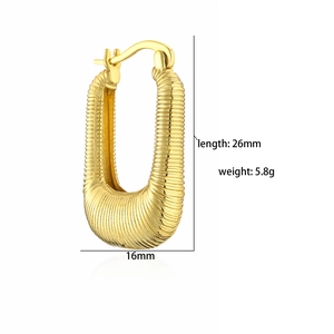 Minimalistische 18k vergoldete U-förmige Creolen aus Messing mit Gewinde, 26x16 mm