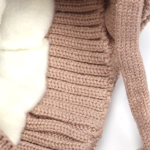 Boys knit beanie with geometric jacquard pattern and warm fleece lining in dusty pink