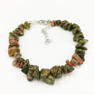 Detailed view of natural Unakite chip stone bracelet with adjustable silver lobster clasp