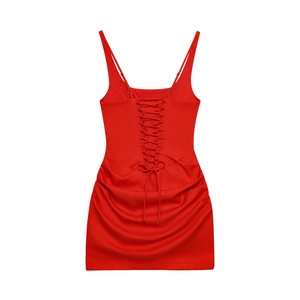 Robe moulante rouge sans manches avec laçage au dos de style corset et fronces