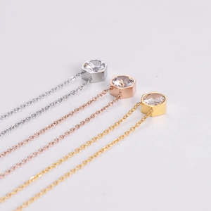 Minimalist hexagonal star necklace with round zircon in silver, gold and rose gold tones