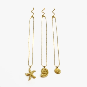 Waterproof gold starfish seashell pendant necklaces in high-polished titanium steel
