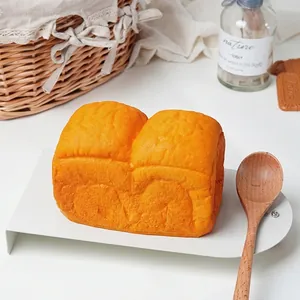 Modèle De Pain De Simulation Artificiel PU À Rebond Lent Forme De Toast Jouet Squishy Pour Décoration Et Accessoires Photo