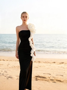 Mermaid Evening Dress For Women Black White Contrast 3D Flower Decoration Tube Top Sexy Side Slit Satin Party Gown