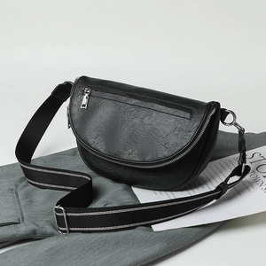 Textured Women PU Leather Crescent Crossbody Bag Large Capacity Half Moon Hobo Bag With Striped Wide Adjustable Strap