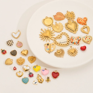 Mix of 18k gold plated stainless steel heart and insect pendants for DIY jewelry making