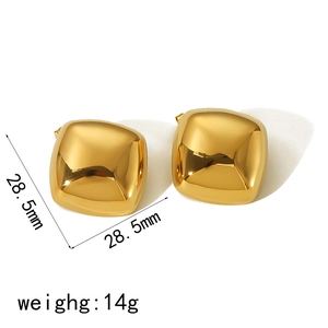 Polished 18k gold plated stainless steel square stud earrings measuring 28.5mm