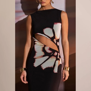 Robe sans manches à découpes avec imprimé fleuri vintage et coupe ajustée noire