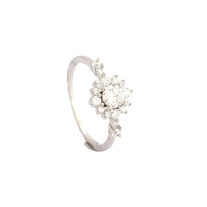 Exquisite S925 sterling silver sunflower ring with brilliant round cut cubic zirconia