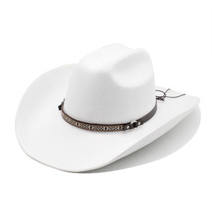 Chapeau de cowboy en feutre blanc avec bord de 9,5 cm et ruban ethnique en cuir