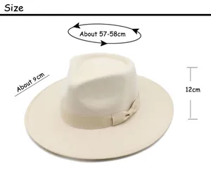 Size guide for wide brim wool fedora hat with 57-58cm circumference and 9cm brim