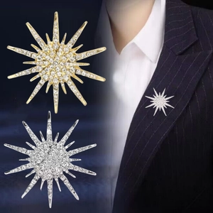 Vintage Brooches Pins For Women Alloy Rhinestone Faux Artificial Pearl Flower Butterfly Star Leaf Elegant Suit Scarf Accessories