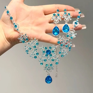 Set Collana E Orecchini Farfalla Fiore Strass Lusso Vintage Lega Pendente Goccia D'acqua Gioielli Per Donna Festa Matrimonio