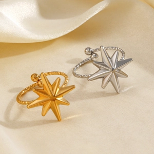 Anelli minimalisti a stella polare placcati in oro 18 carati e argento su seta di lusso