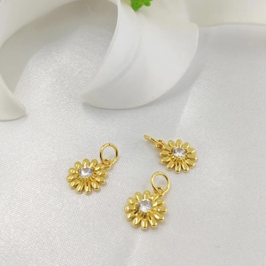 14K gold plated daisy pendants with sparkling zircon stones for jewelry making