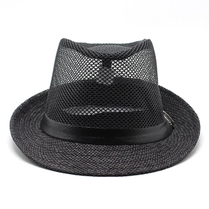 Chapeau Panama noir d'été avec couronne en maille respirante et bord tressé pour protection solaire