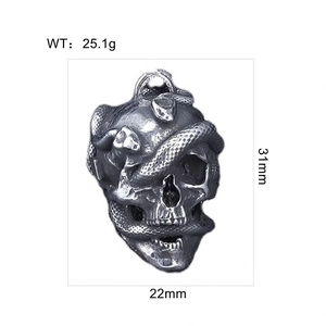 Detailed view of snake skull pendant with 31x22mm size and 25.1g weight specs