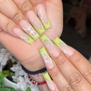French Green Butterfly Pattern Long Coffin Press On Nails For Women Full Cover False Nails Fashion