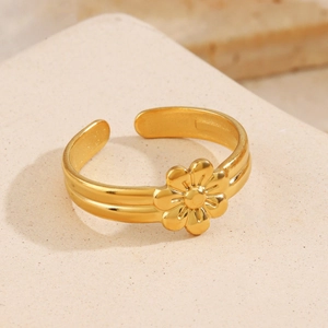 French retro 18K gold plated stainless steel open ring with a 3D floral design