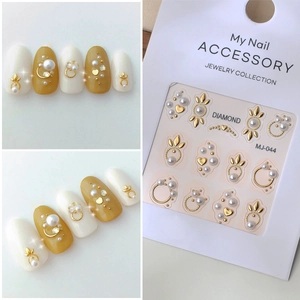 Autocollants Nail Art En Relief Bijoux Strass Künstliche Perle Cœur Étoile Lune Décoration Manucure Style Français Or Argent Marquage À Chaud
