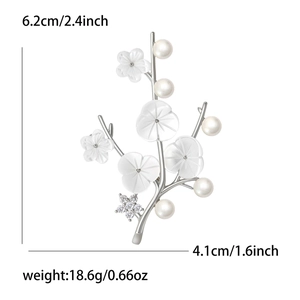 Broche élégante fleur de prunier en argent avec perles d'eau douce et zircon, 6,2x4,1cm