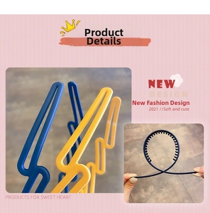 Detail view of flexible zigzag matte headband set in vibrant Morandi colors with fine teeth