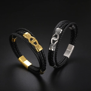 Bracelet En Cuir Tressé Multi-couches Pour Hommes Avec Fermoir Magnétique En Acier Inoxydable Totem Vintage Punk