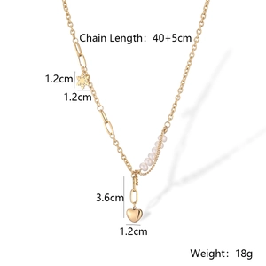 Detailed technical diagram of gold heart and snowflake necklace with 40+5cm chain length
