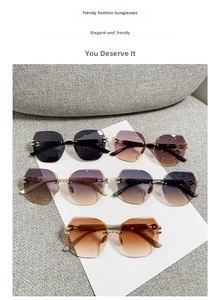Detalle de cinco gafas de sol poligonales sin montura con lentes degradadas y metal fino