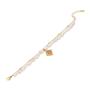 Baroque pearl bracelet with gold rectangular pendant and adjustable lobster clasp