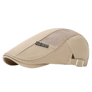 Khaki Schiebermütze mit Mesh-Einsätzen, atmungsaktiver Baumwolle und Metallschnalle