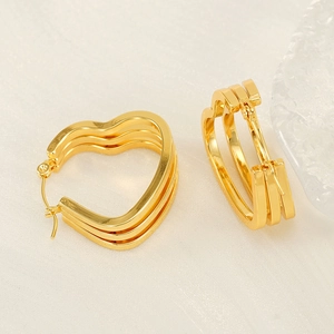 Minimalist triple layered heart hoop earrings in gold plated stainless steel
