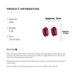 Size chart showing dimensions 3.5cm by 3cm and 9.2g weight for burgundy C-shaped hoop earrings