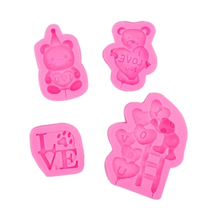 Pink silicone bear and heart molds for Valentine's Day cake decoration and fondant DIY