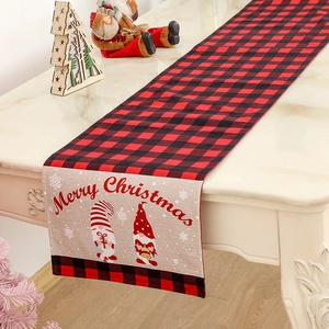 Christmas Table Runner Red Black Buffalo Plaid Gnomes Design For Dining Table Festive Party Decor Soft Non-Woven Fabric