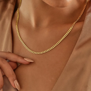 Classic 14k gold-plated stainless steel Cuban link necklace for men and women