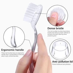 Brosse à ongles professionnelle avec poils denses et poignée ergonomique