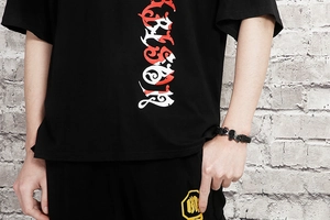 Street style men's black cotton t-shirt and shorts set with artistic graphic prints