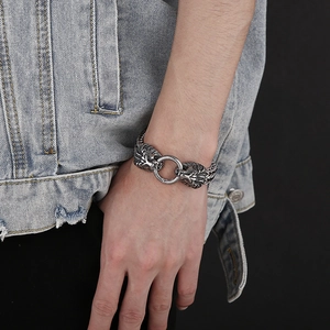 Men's hip hop lion head bracelet in retro silver finish with woven chain design