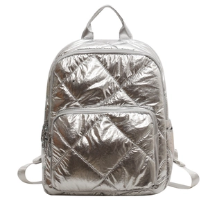 Gesteppter silberner Metall-Rucksack mit Rautenmuster und Front-Reißverschlusstasche