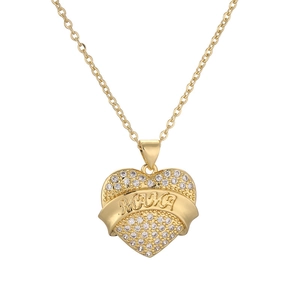 Elegant gold plated heart pendant necklace with shimmering zircon and MAMA engraving