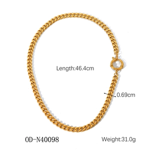 Detailed close-up of 18K gold stainless steel Cuban chain with spring clasp and measurements