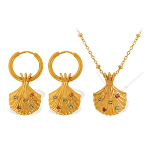 Schmuckset aus 18K vergoldetem Edelstahl mit Muschel-Anhänger und bunten Kristallen für Damen